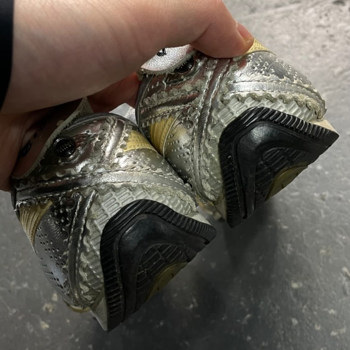 245 오니츠카타이거 X BMW 미니 멕시코 66  상품이미지4