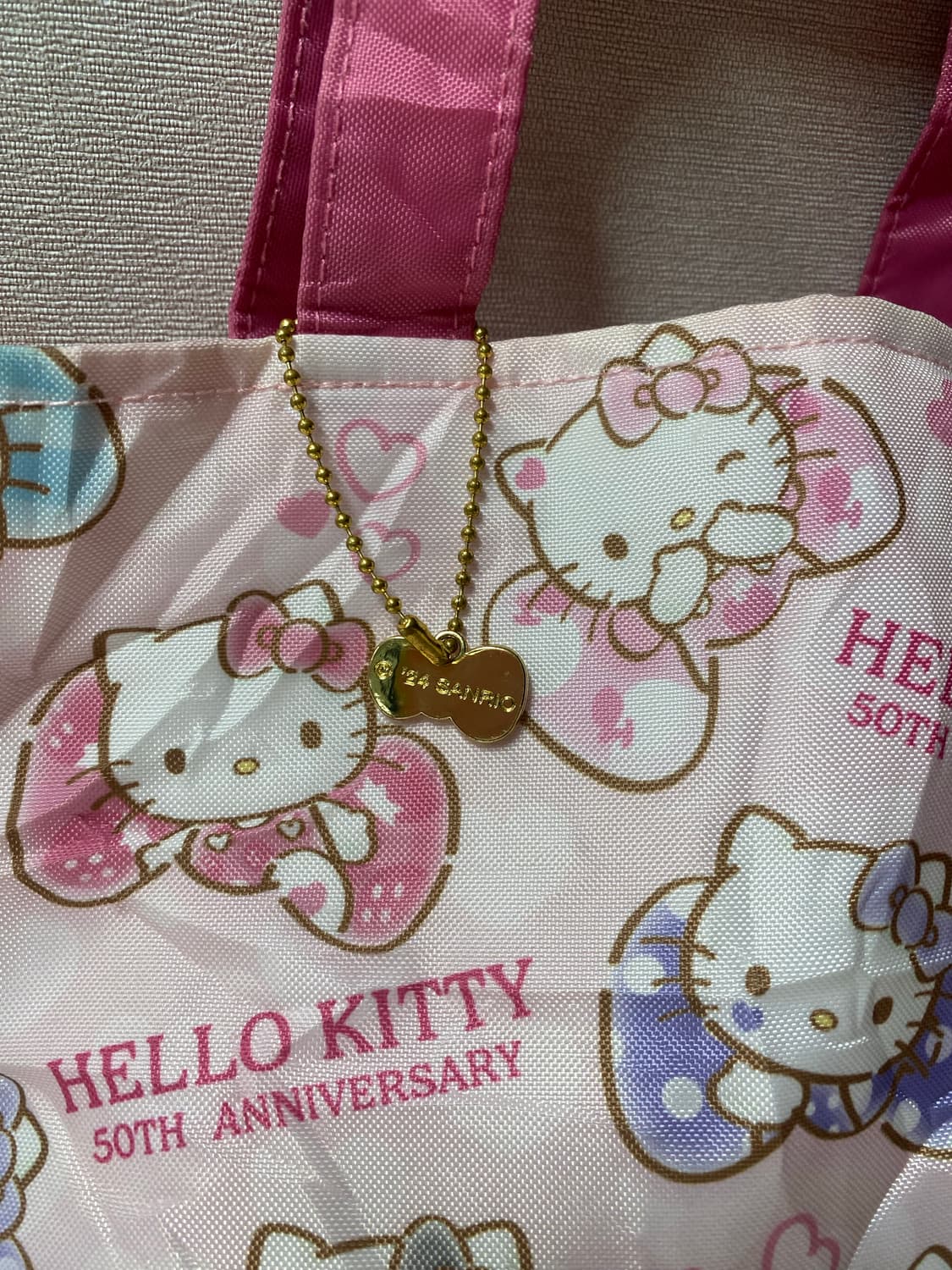 헬로키티 50주년 핑크 토트백 상품이미지3