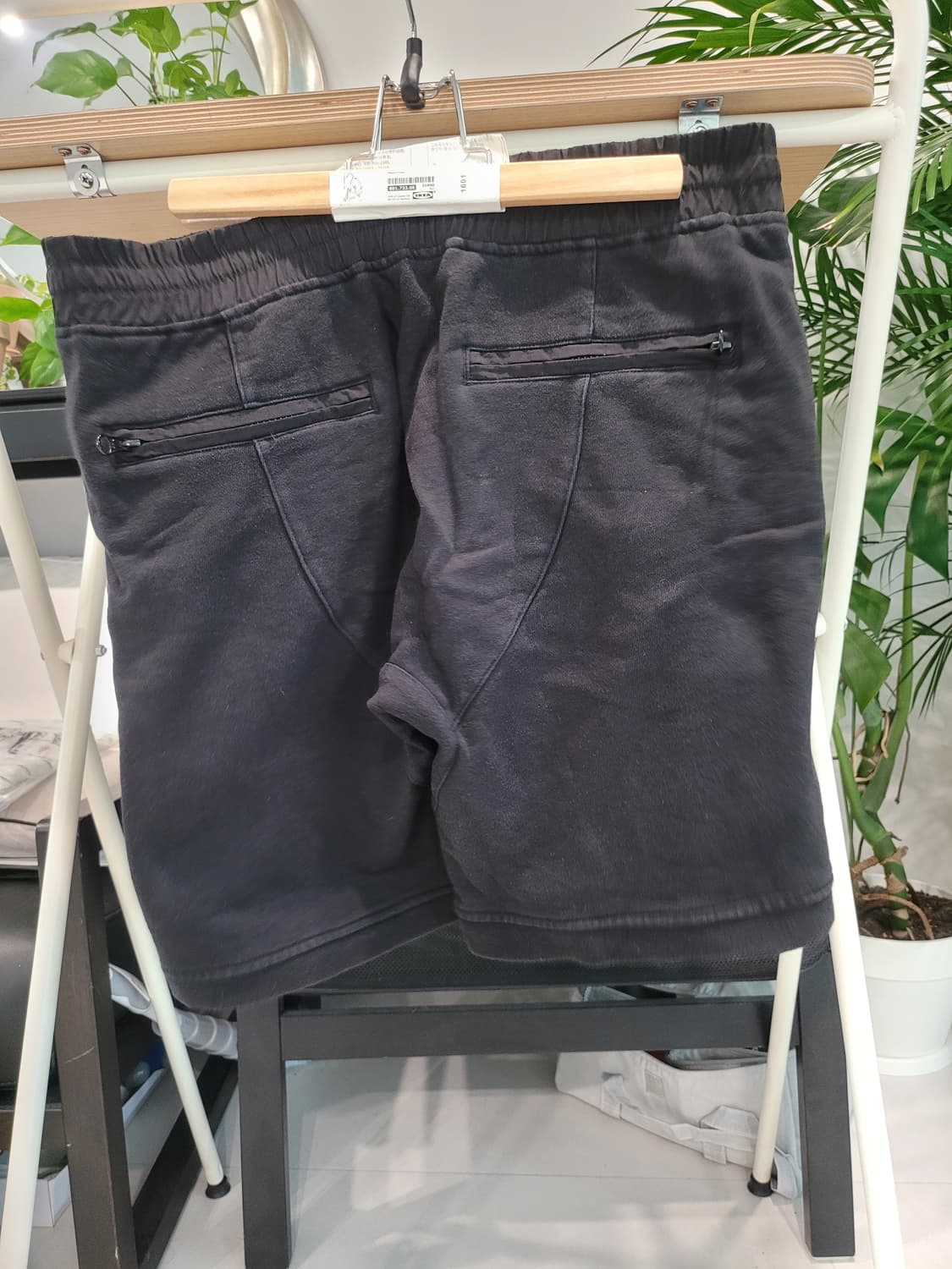 XL."스트릿 끝판왕의 감성" KITH 윌리엄스 피그먼트 다이 스웻 쇼츠 상품이미지4