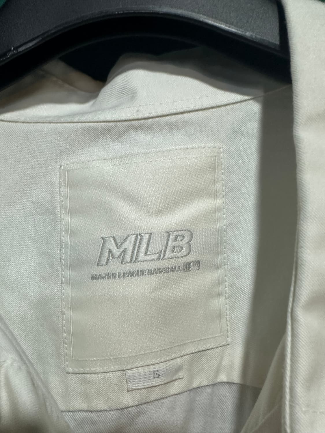 MLB 오버핏 화이트셔츠 105-110 상품이미지4