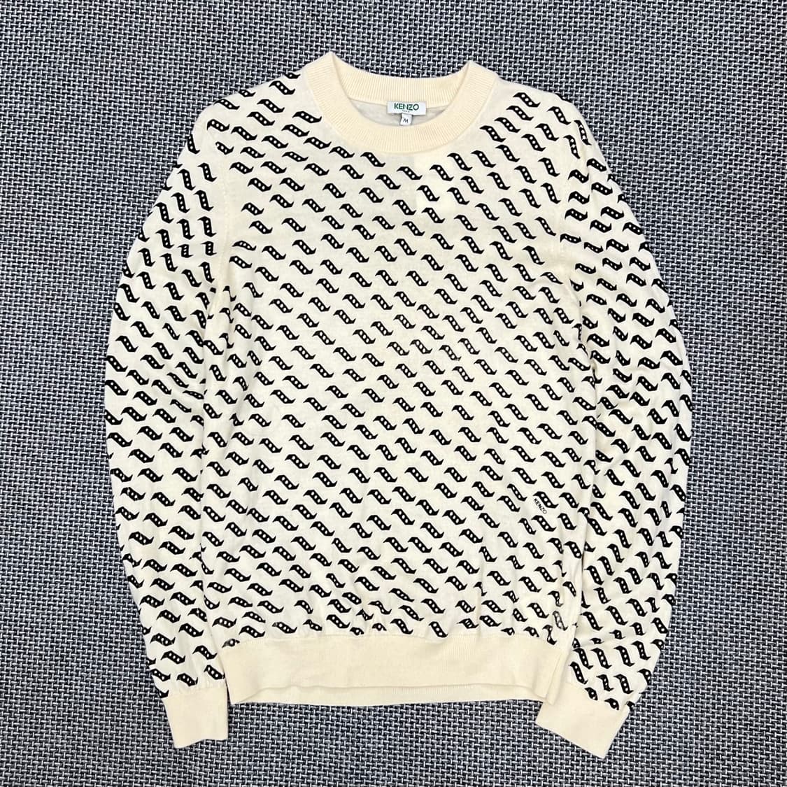 겐조 니트 M 상품이미지1