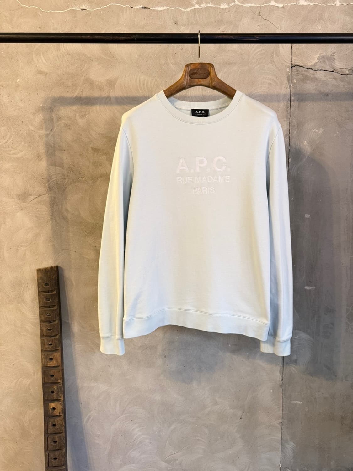 아페쎄 클래식 맨투맨 100 상품이미지1