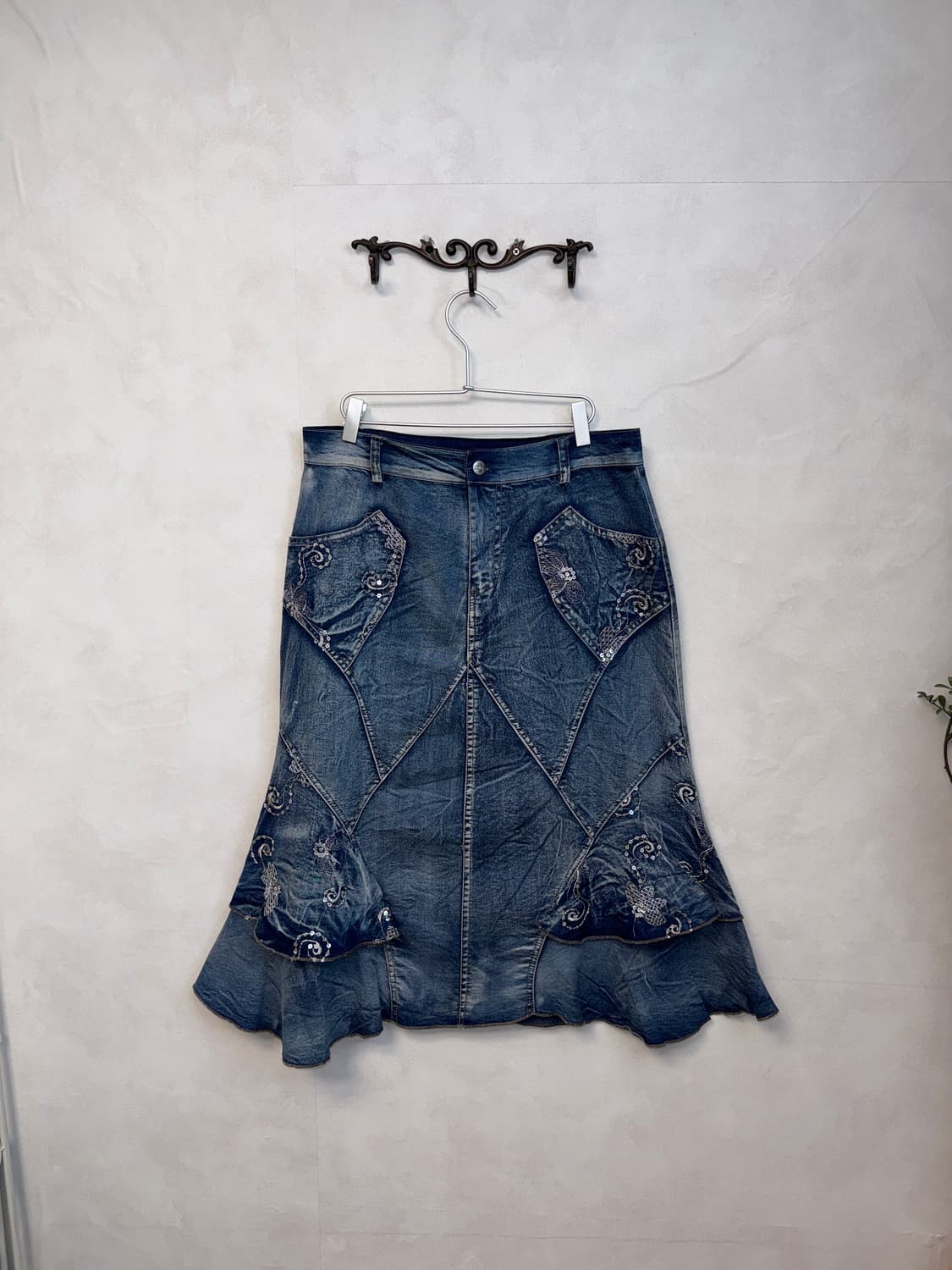 Washing denim fairy flower detail skirt 상품이미지1