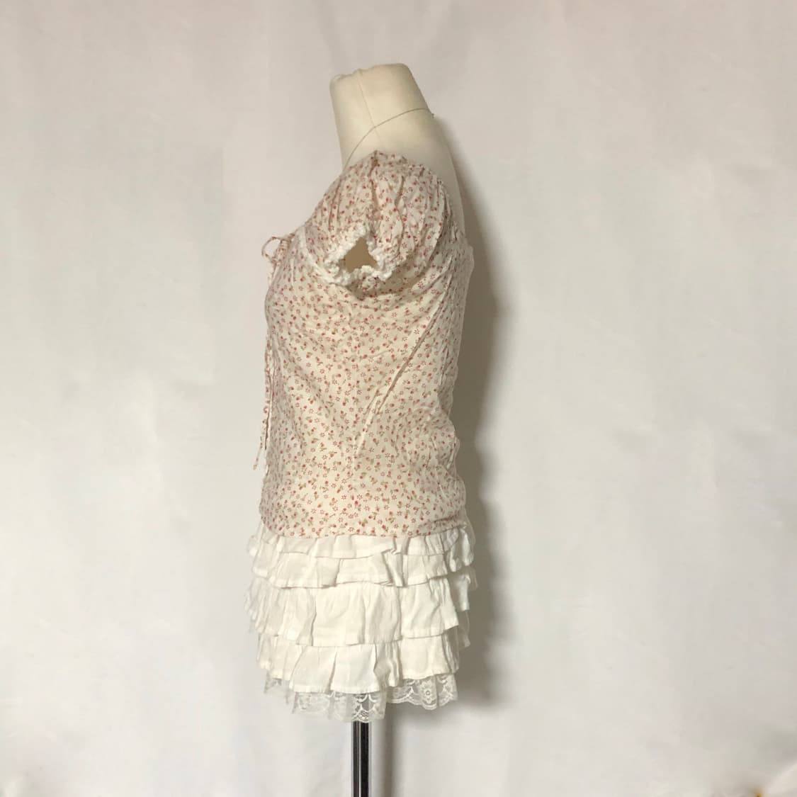 잔꽃무늬 레이스 리본 블라우스 상품이미지7