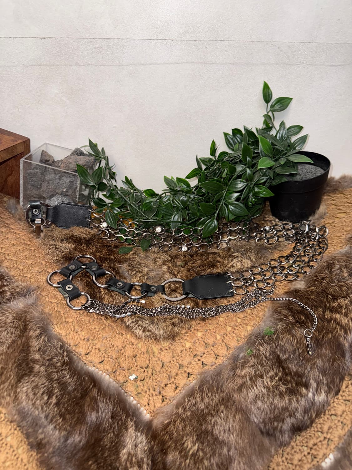 Black cubic point chain belt 상품이미지2