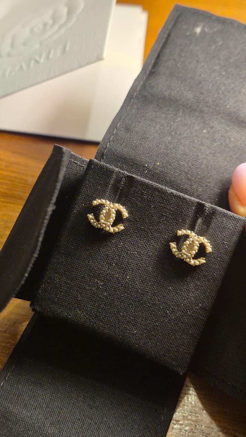 샤넬 CC로고 진주 이어링 귀걸이 상품이미지1