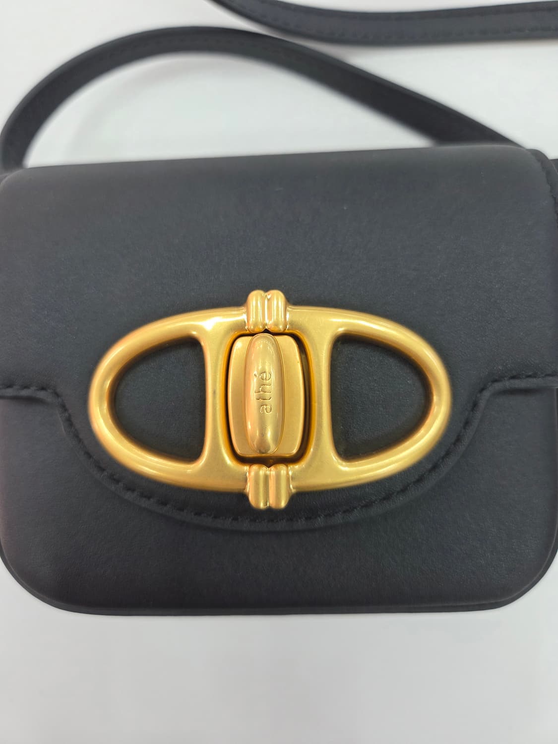 athe 아떼 바네사부르노 미니크로스백 상품이미지2