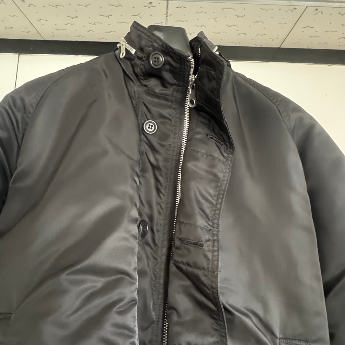 카브엠트 나일론 트윌 웜 자켓 블랙 - 23FW 상품이미지9