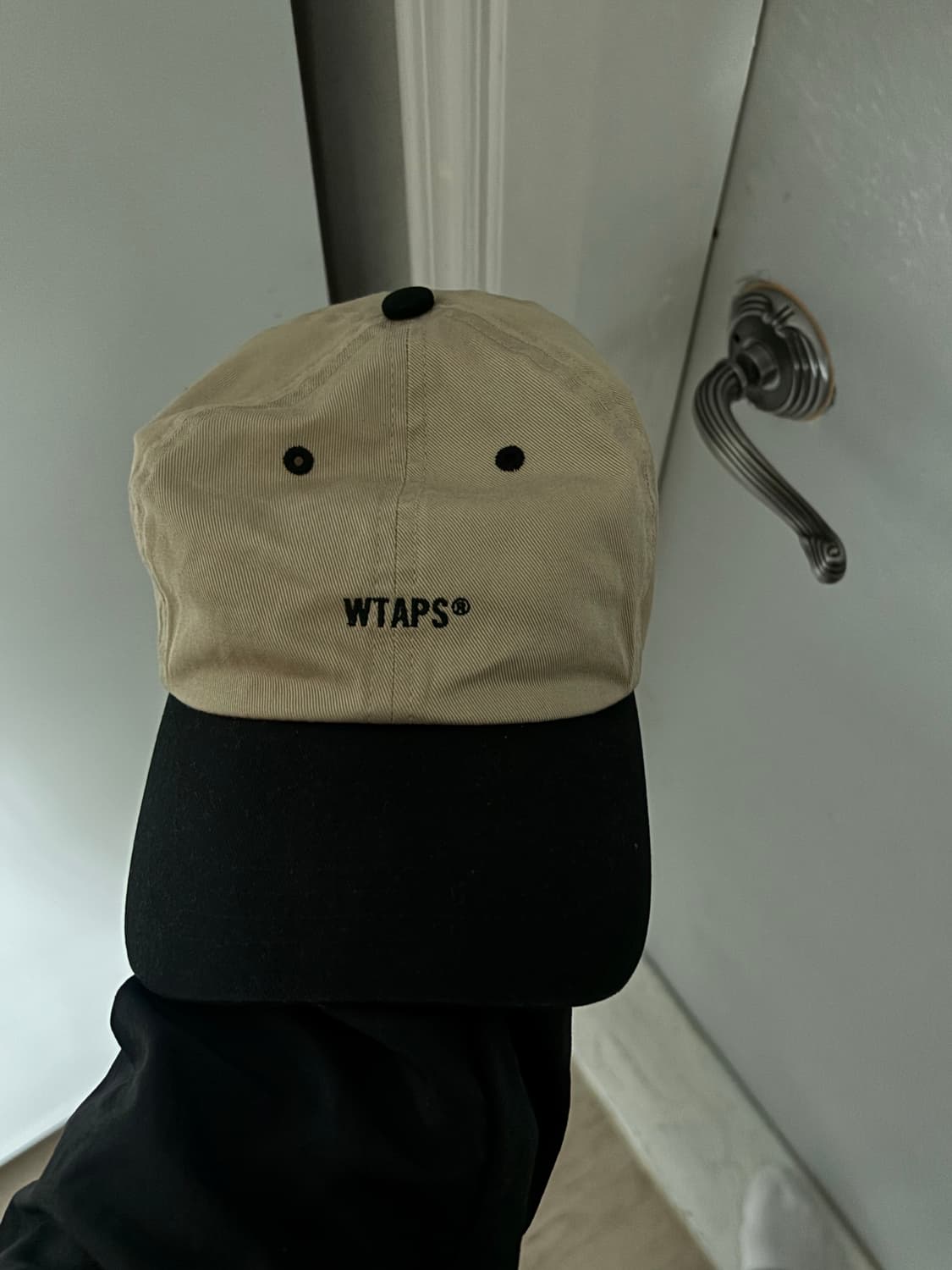 wtaps 투톤 볼캡 상품이미지1