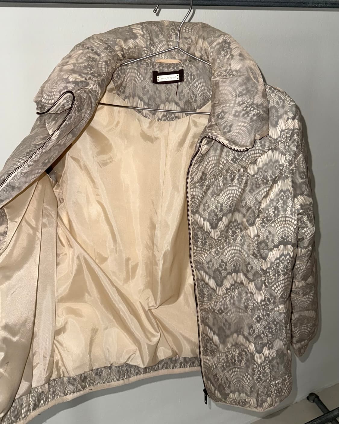 Bou jeloud 패딩 점퍼 상품이미지4