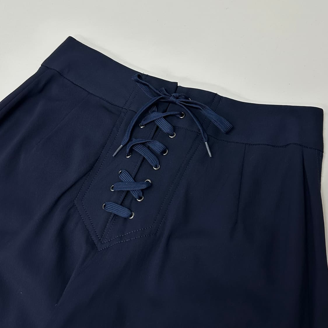 장폴고티에 버튼 레이스 디자인 와이드 팬츠 상품이미지9