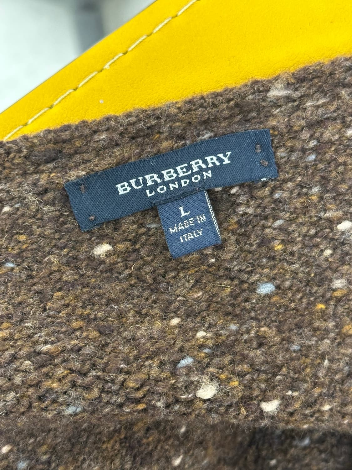 버버리 울 캐시미어 니트 상품이미지7