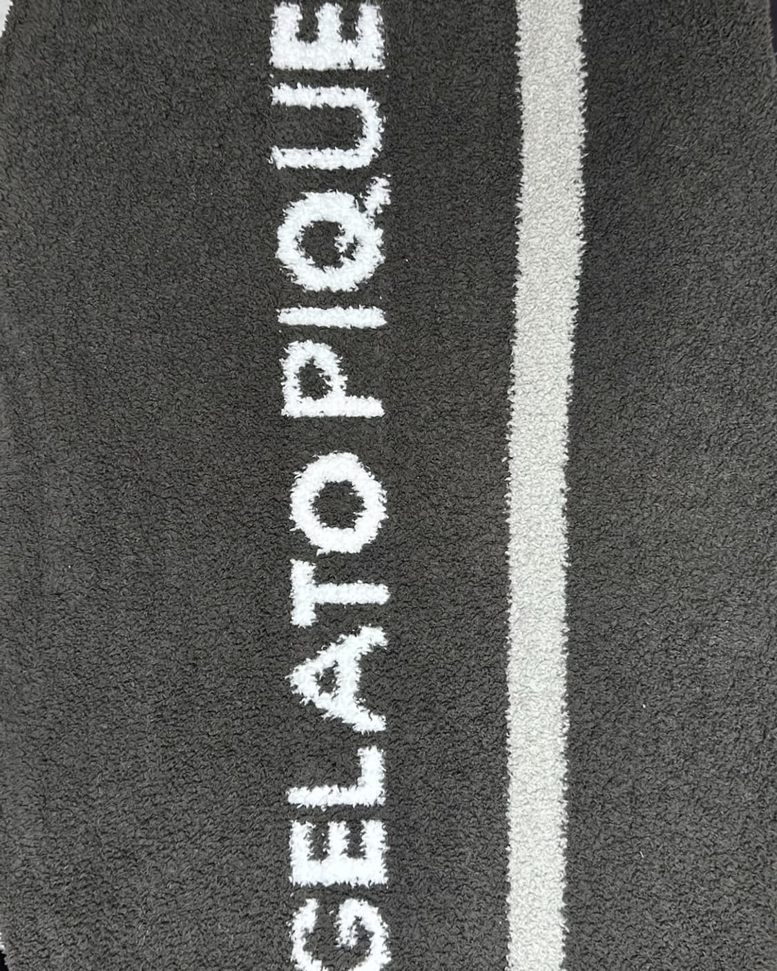 젤라또피케옴므 백로고 풀오버 상품이미지3