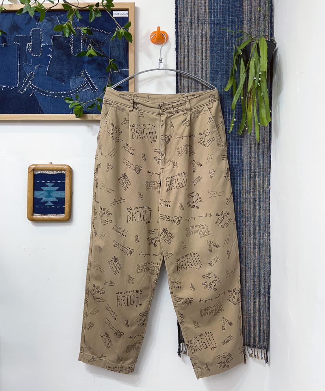 UNSTUDIED Printed Relaxed Chino Pants 상품이미지1