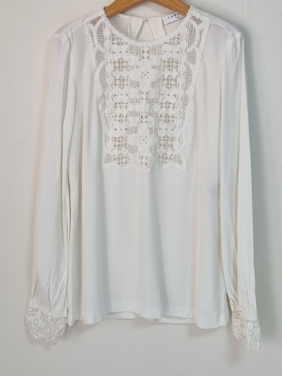 XS (44) 산드로 화이트 블라우스 상품이미지1
