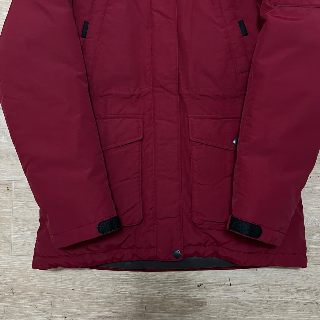 디스커버리 여성 구스다운 후드 사파리 패딩 점퍼 [와인] S/90 상품이미지3