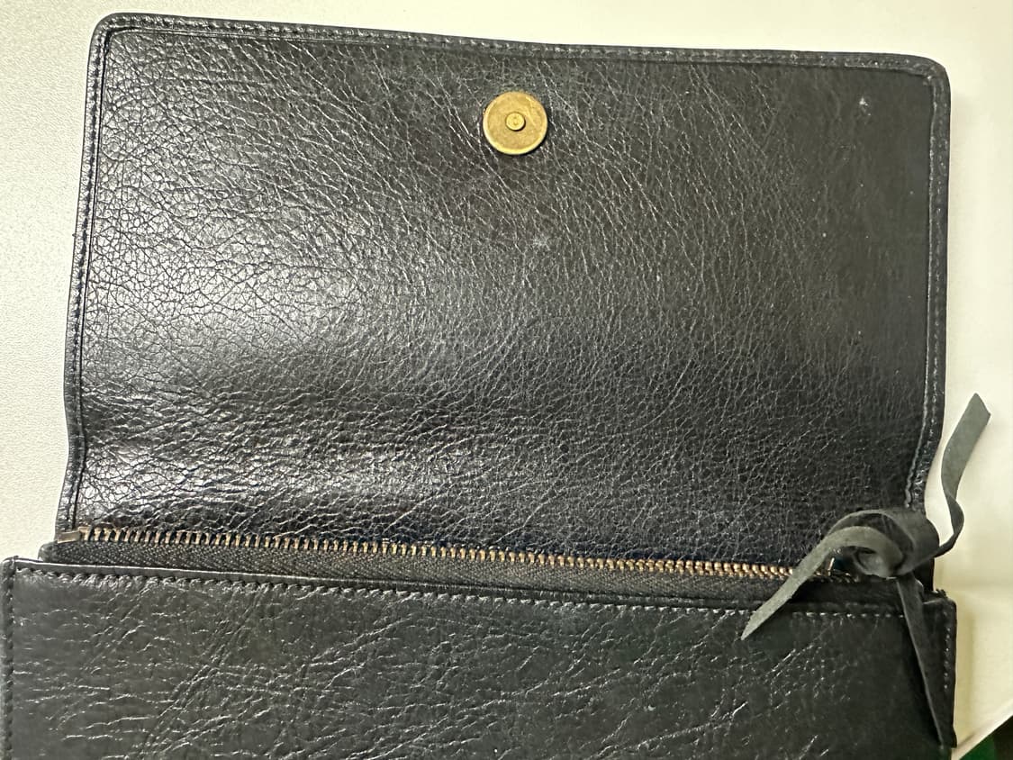 발렌시아가 모터 가죽 장지갑 블랙 상품이미지4