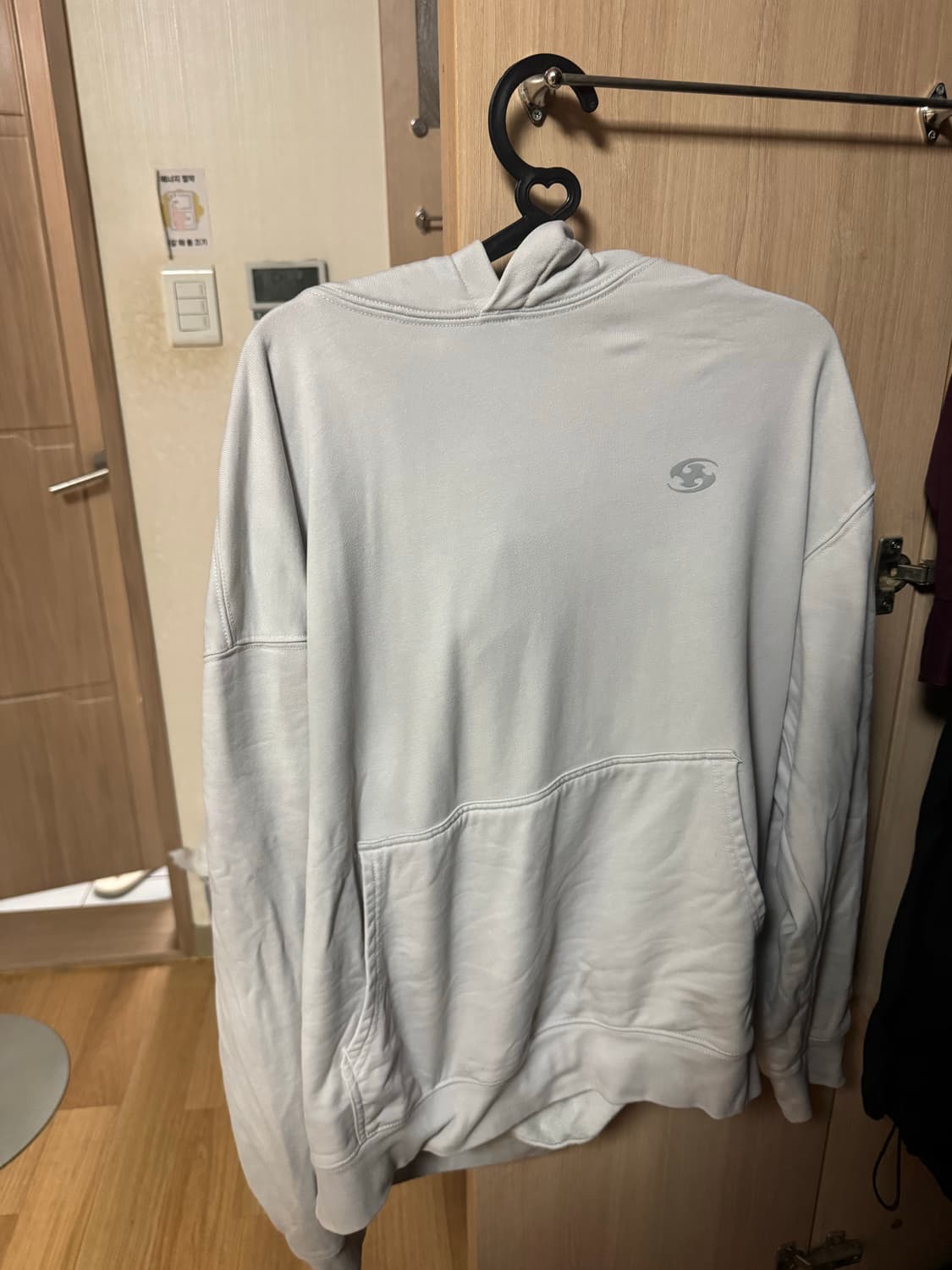 산산기어 x 실리카겔 머큐리얼 후드티 상품이미지1