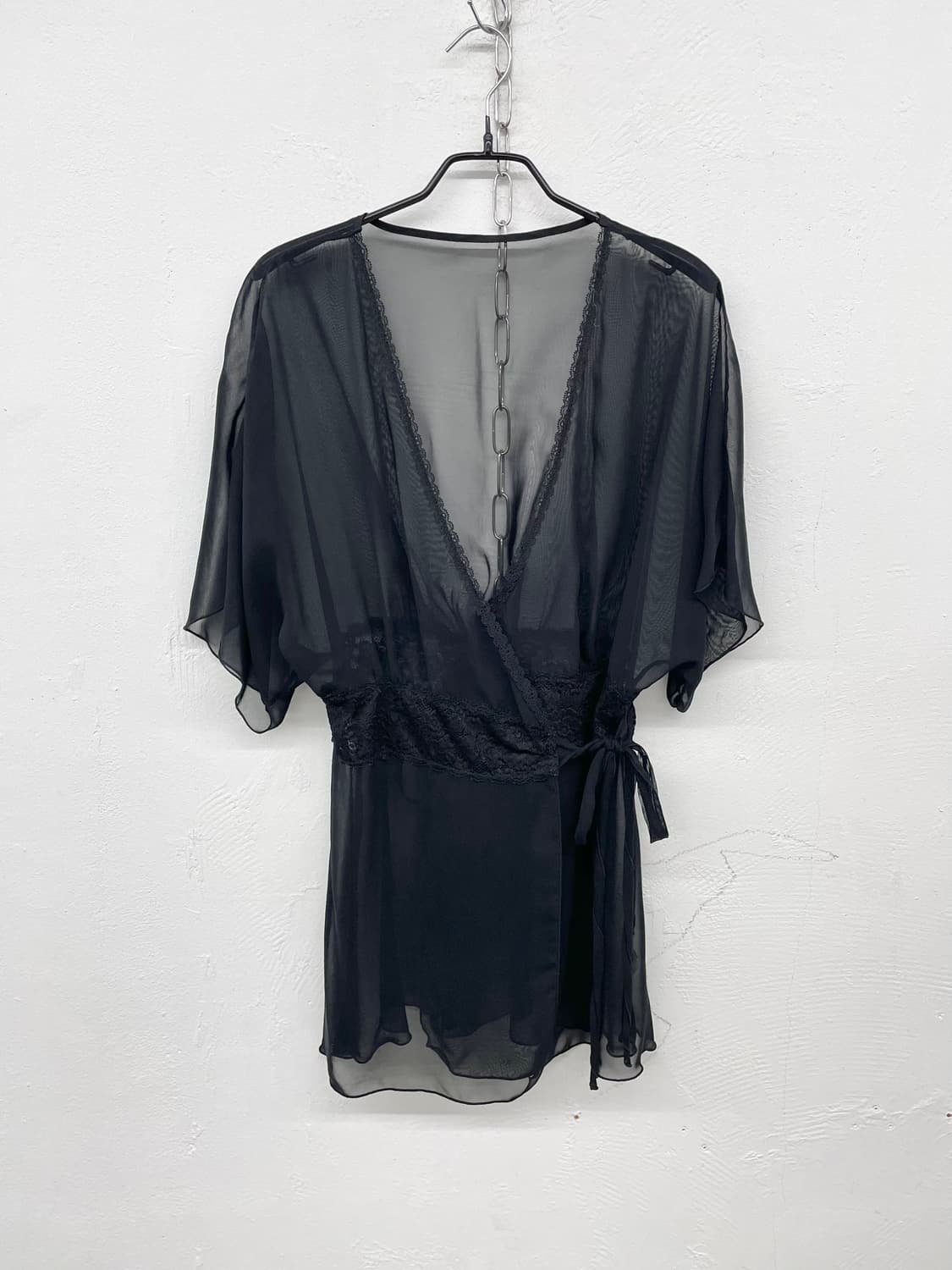 베라왕 블랙 시어 로브 상품이미지4