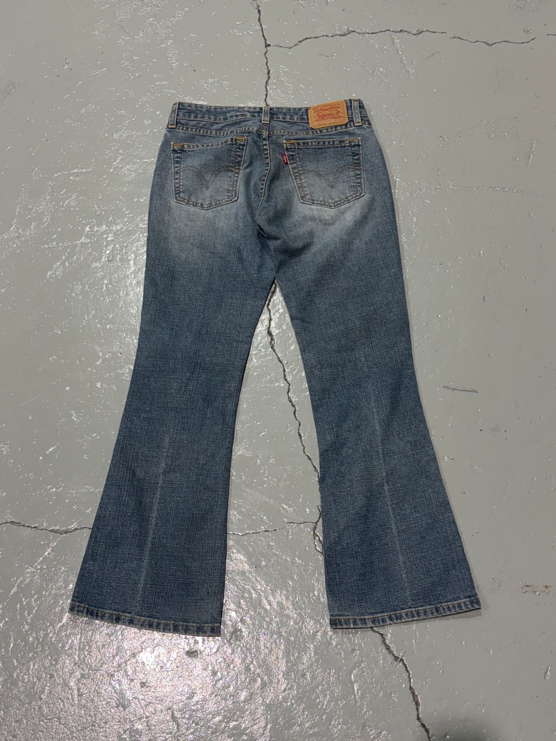 리바이스(Levis) 518 슈퍼로우 부츠컷 데님 팬츠 상품이미지6