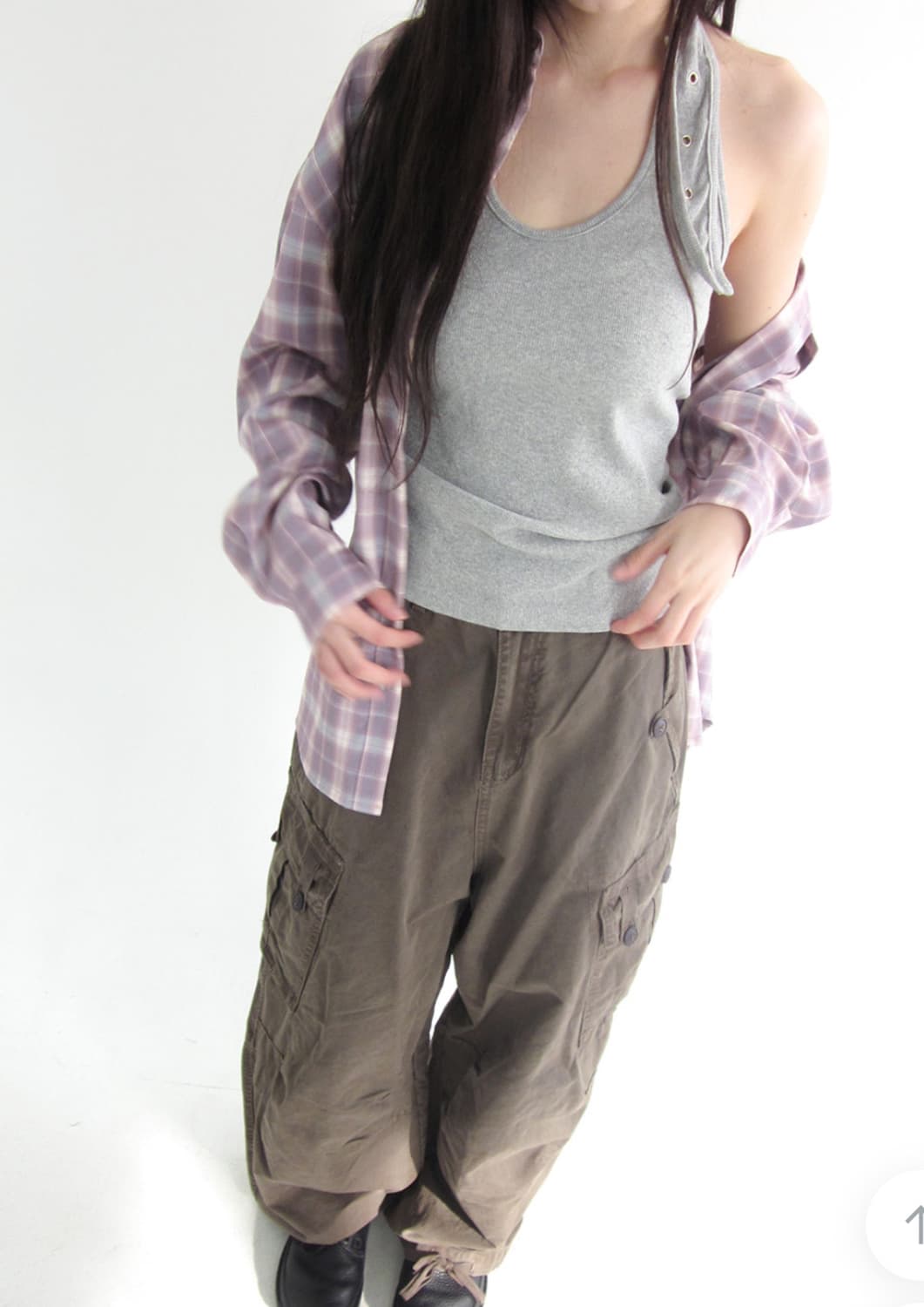 당일배송) 히피디피 스냅 홀터 슬리브리스 나시 그레이 상품이미지2