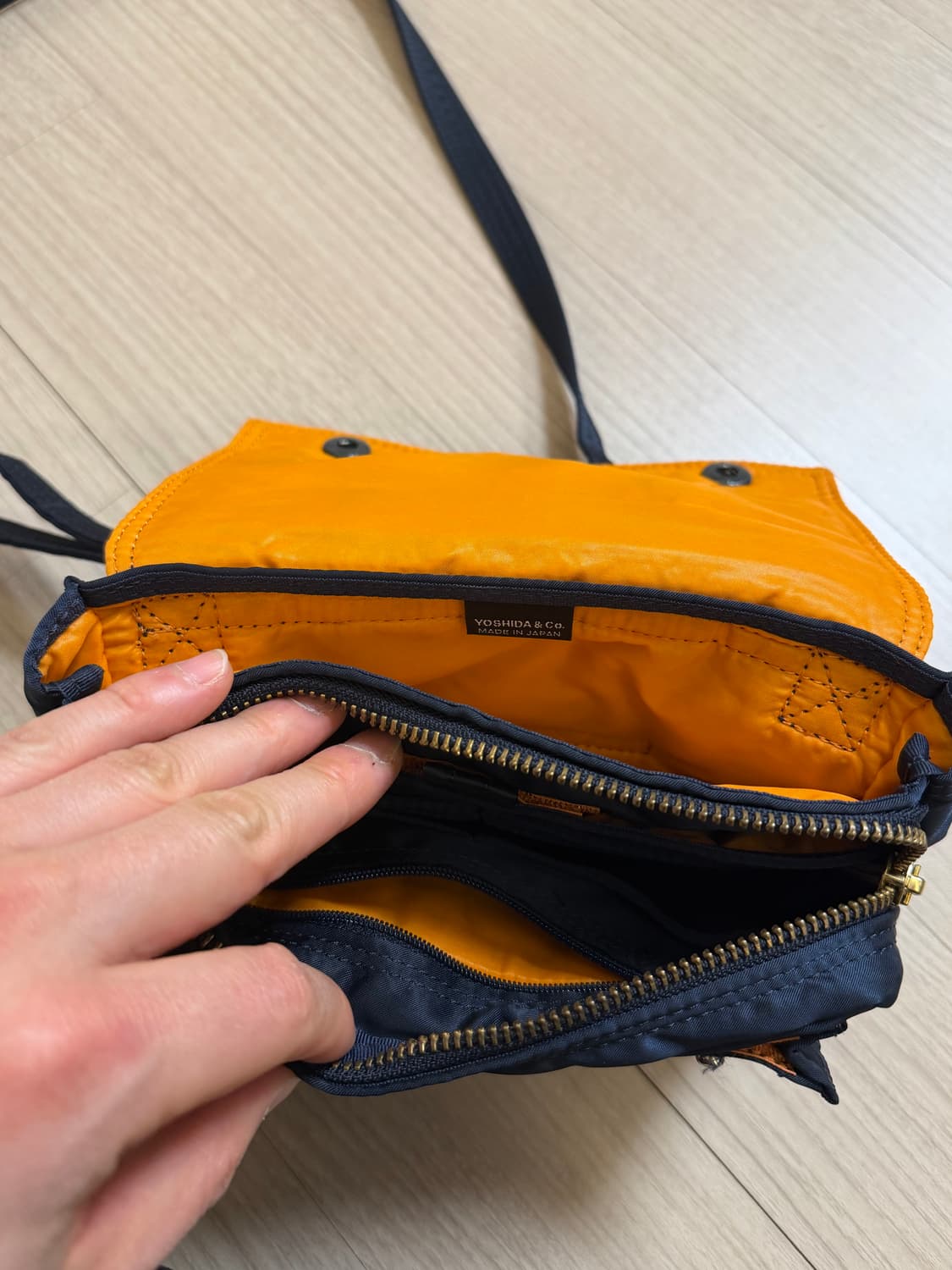 요시다 포터 탱커 스냅 숄더백 네이비 상품이미지4