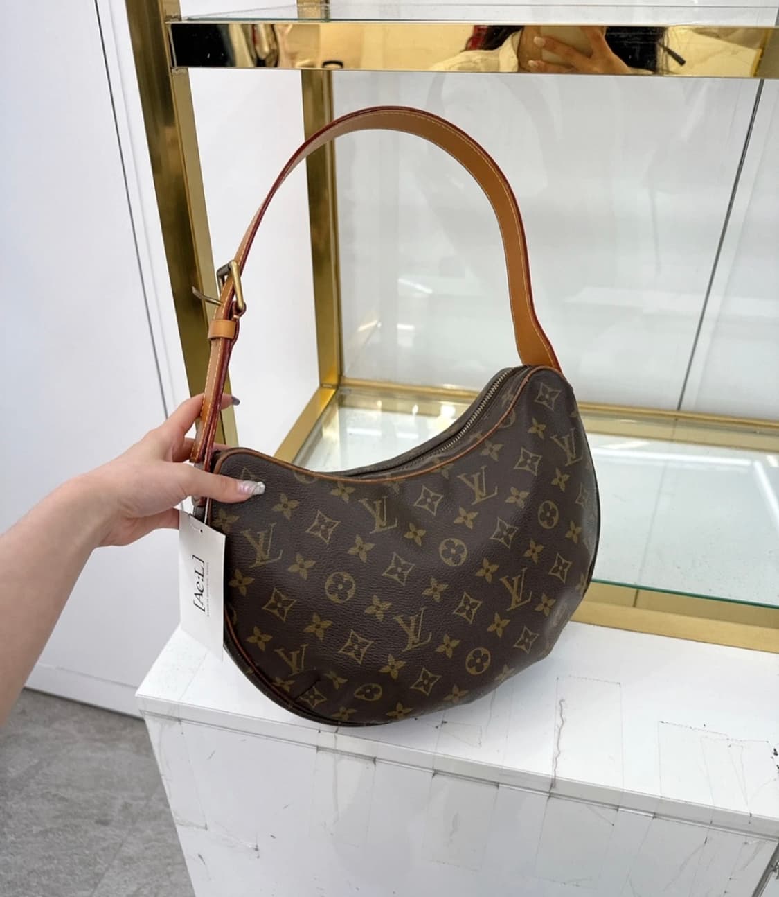 루이비통 모노그램 크로와상 숄더백 상품이미지8