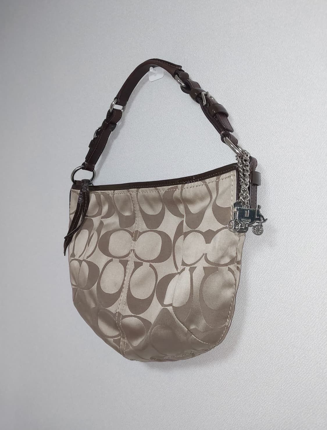 Coach Vintage Signature Hobo Bag 상품이미지2