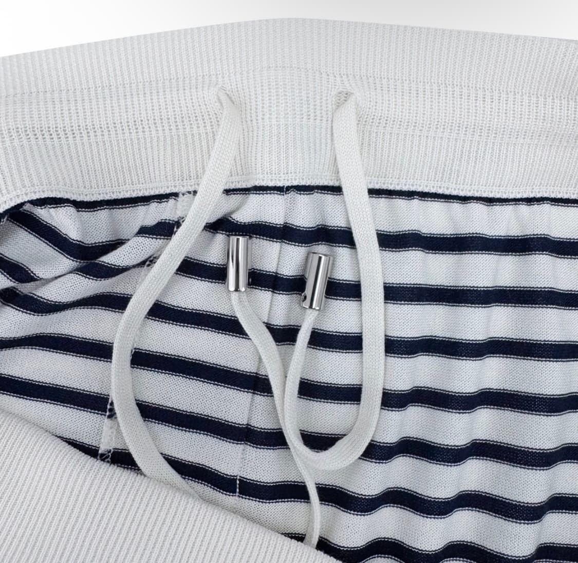 [52] 프라다 남성 실크 삼각로고 스트라이프 버뮤다 쇼츠 반바지 블루 상품이미지3