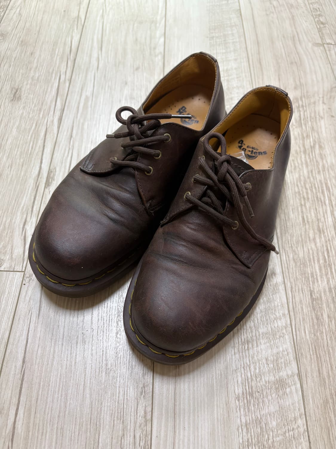 닥터마틴 크레이지홀스 워커 240 상품이미지1