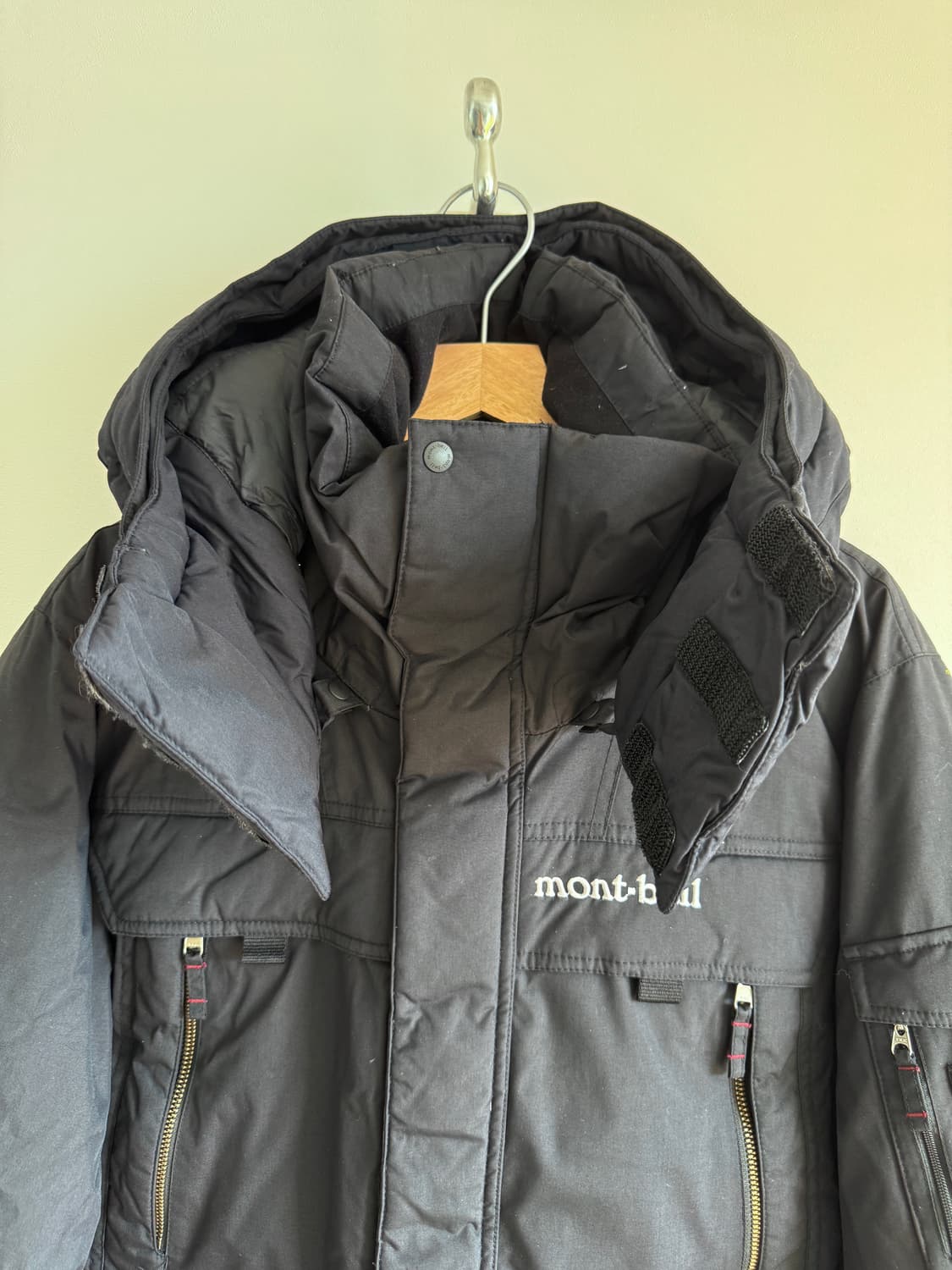 몽벨(Mont-bell) 다운 패딩(구스다운) 상품이미지7