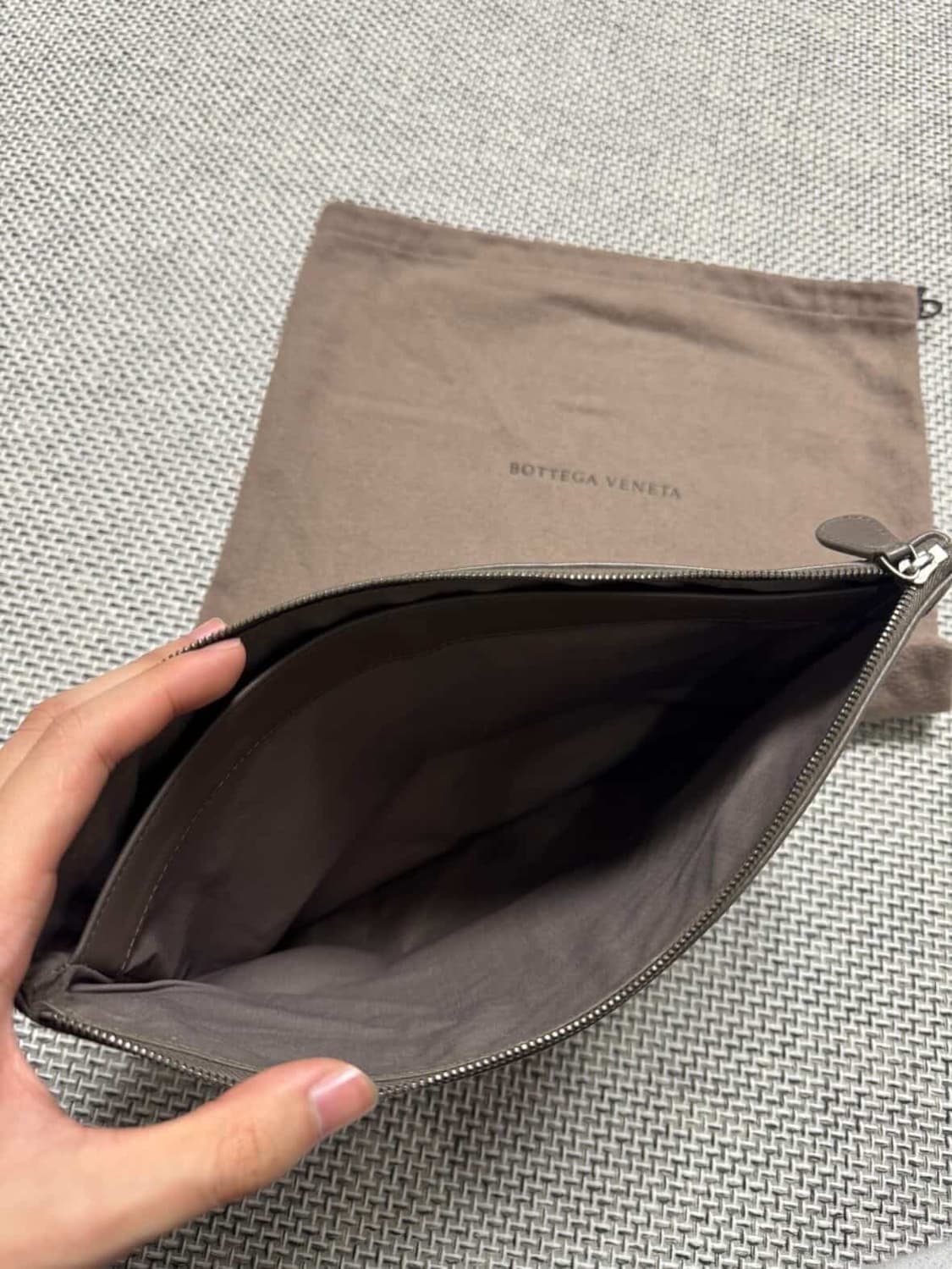 보테가베네타 인트레치아토 클러치 상품이미지2