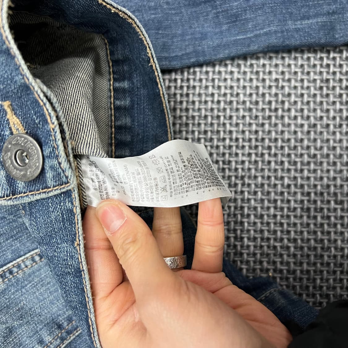 후아유 워싱 데님자켓 상품이미지3