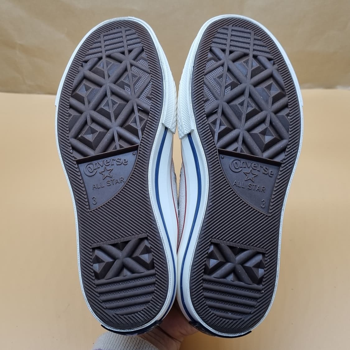 컨버스 척70 로우 베이지 스니커즈220 상품이미지3