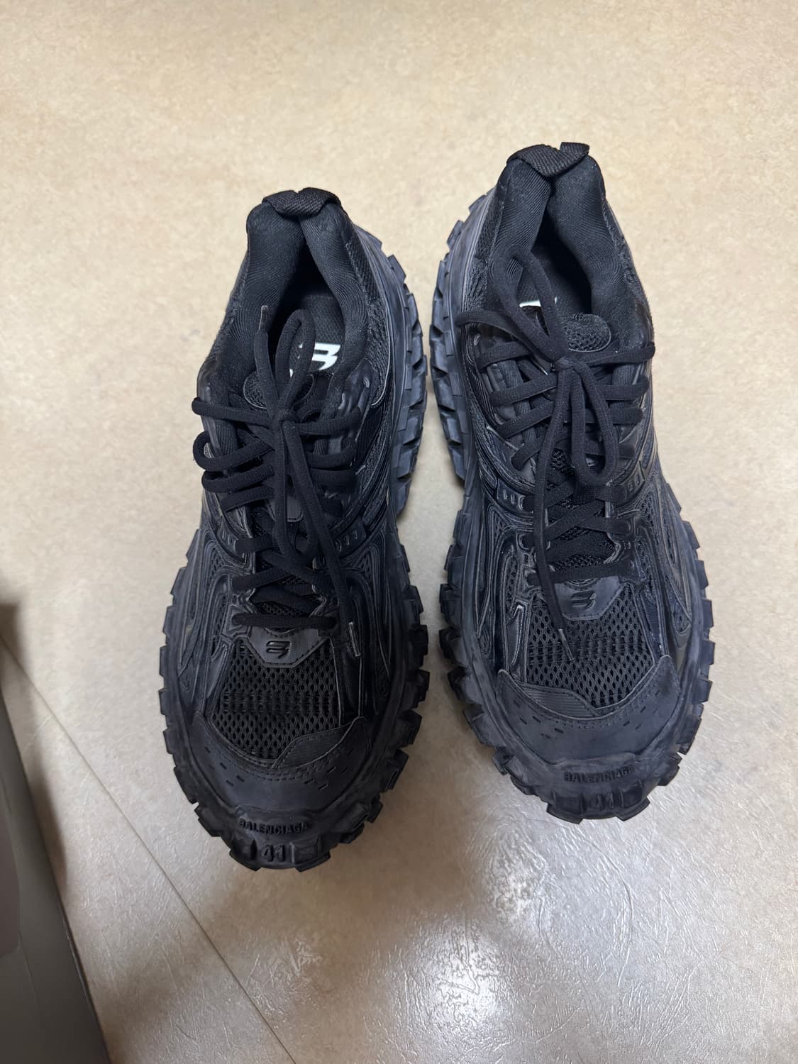 발엔시아가 디펜더 41 상품이미지2