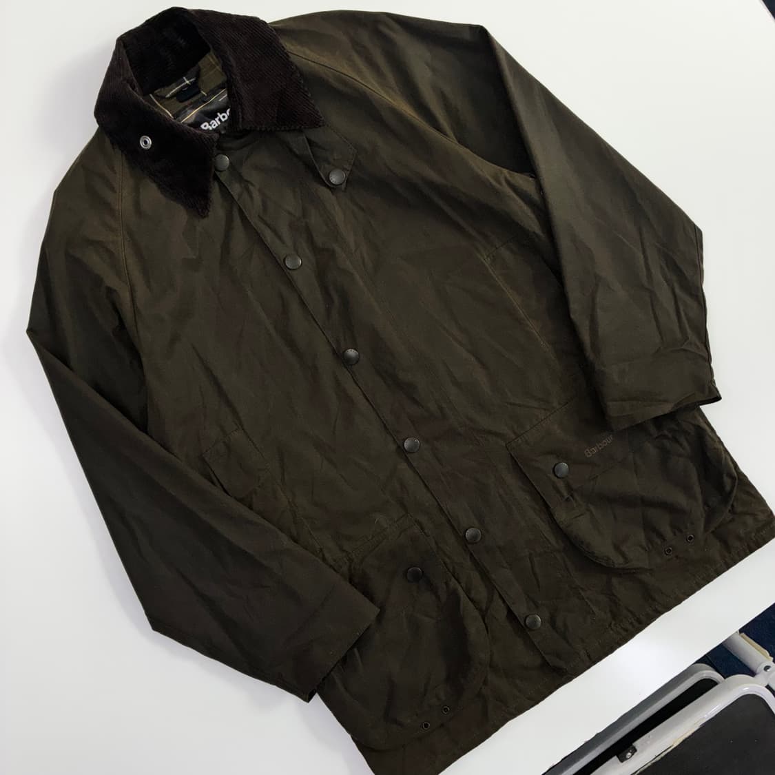 Barbour 바버 카키 코듀로이 카라 클래식 뷰포트 자켓 상품이미지3