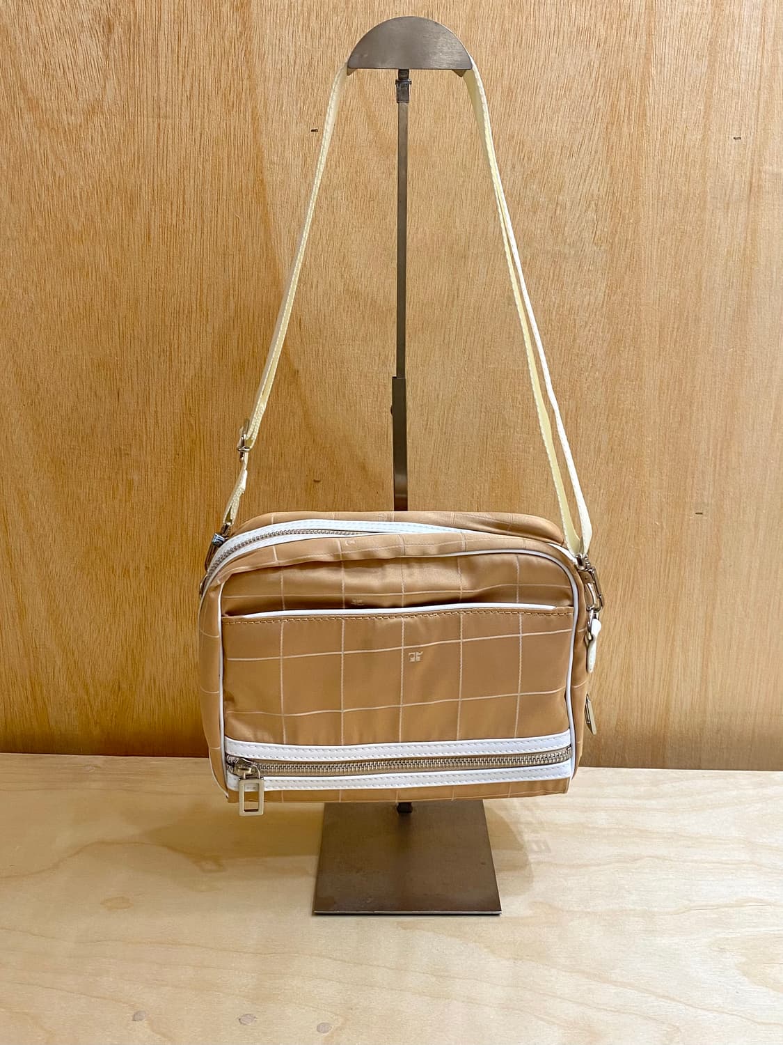 COURREGES 2way bag 꾸레쥬 투웨이 백 상품이미지2