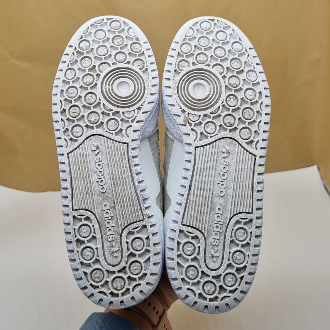 아디다스 포럼 로우 여성운동화230. 상품이미지3