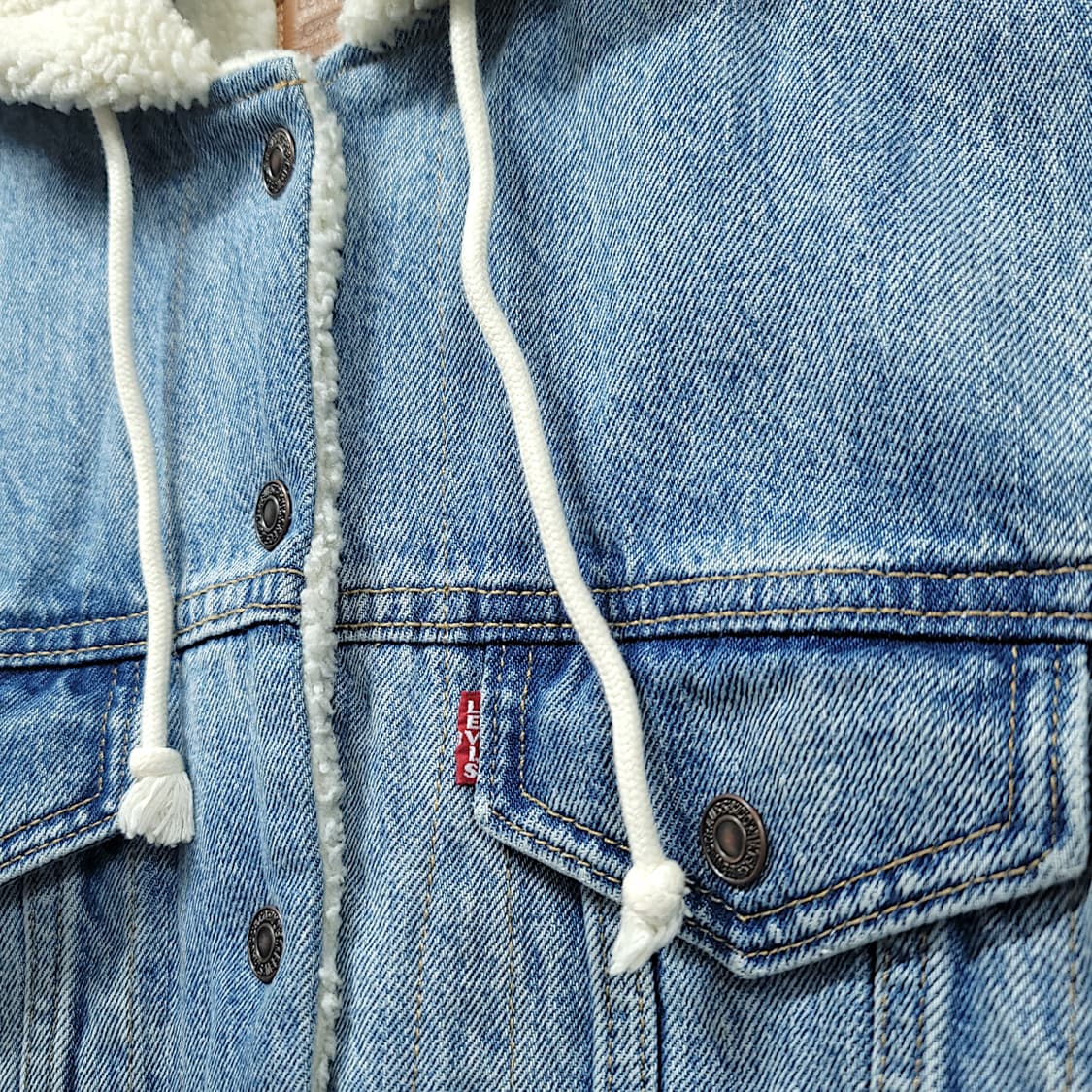 [M/90] 리바이스 우먼 보이핏 쉐르파 후드 트러커 자켓 상품이미지4