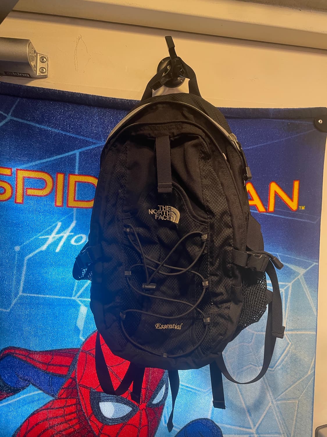 노스페이스 에센셜 백팩  상품이미지1