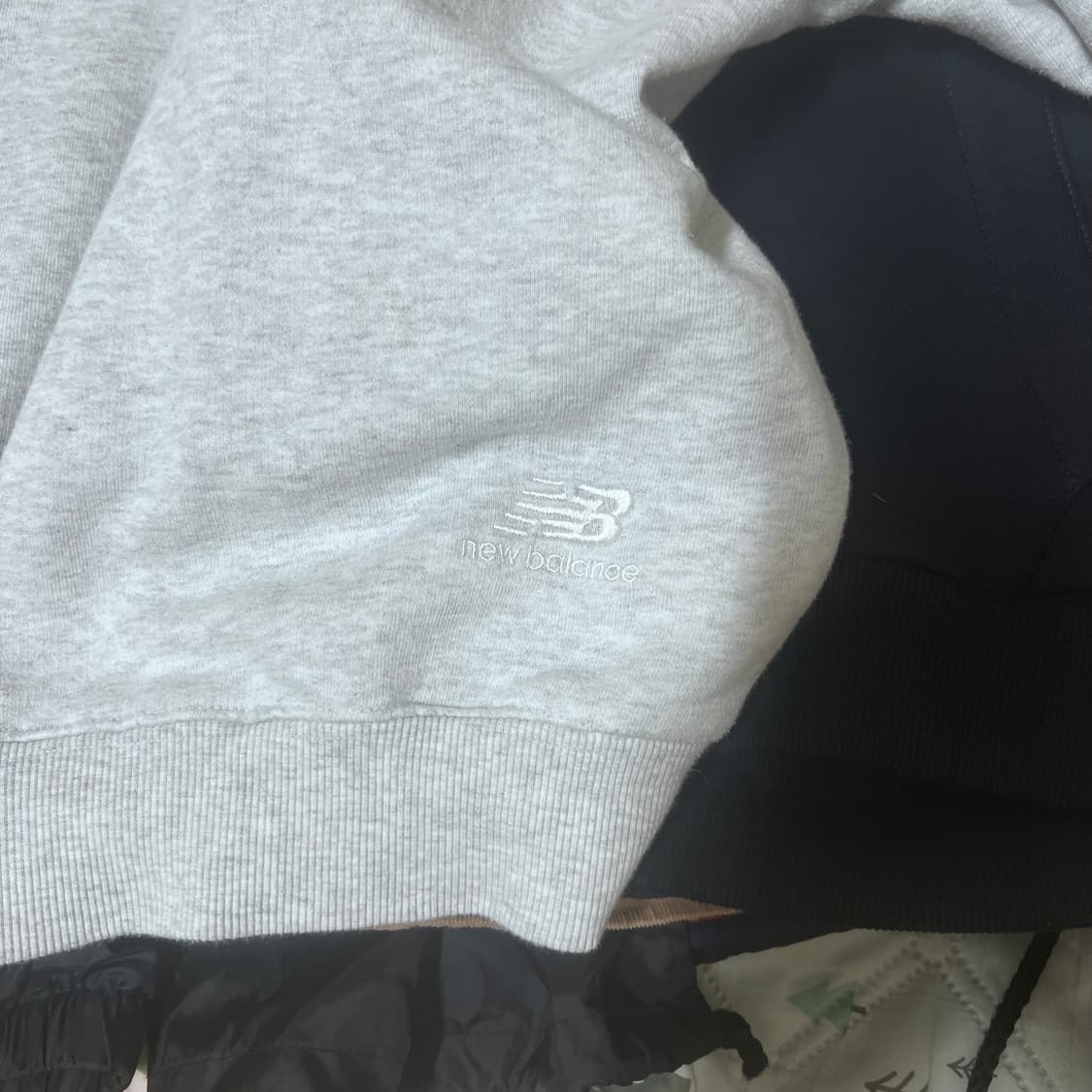 [L] 뉴발란스 공용 NB SPORTS 오버핏 기모 후드티 상품이미지5