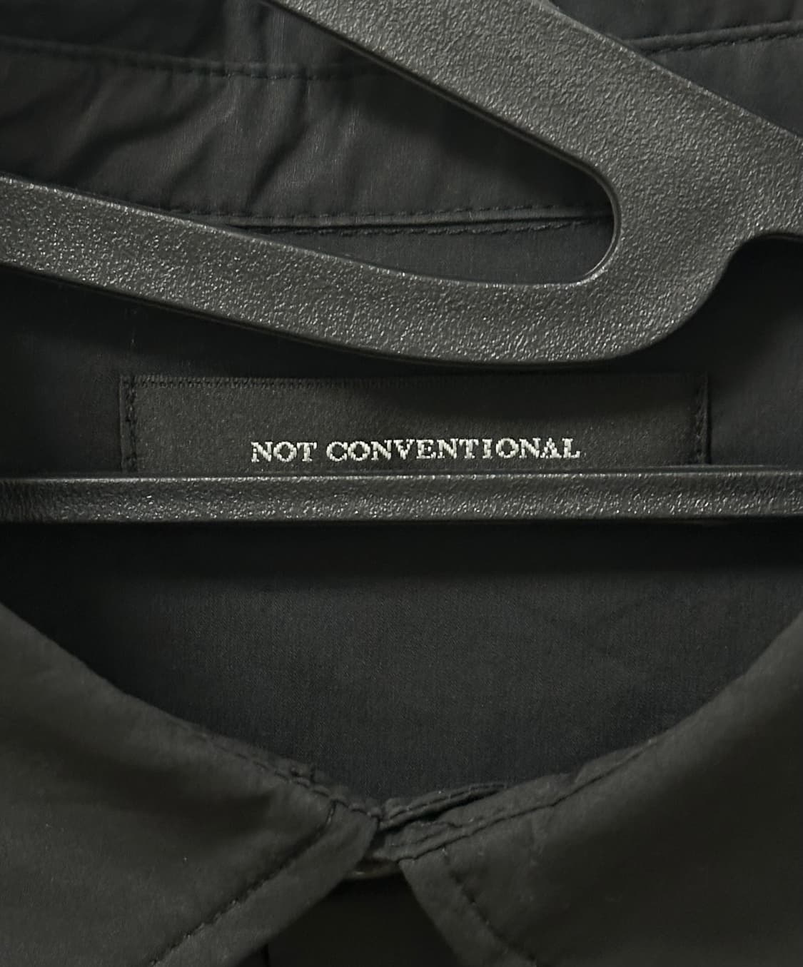 NOT CONVENTIONAL 셔츠 판매 (새상품) 상품이미지3