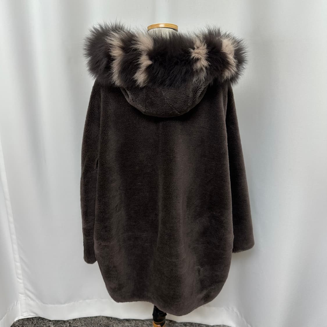 에이앤디 여자 사가퍼 천연모피 양모100% 후드자켓 66  상품이미지5