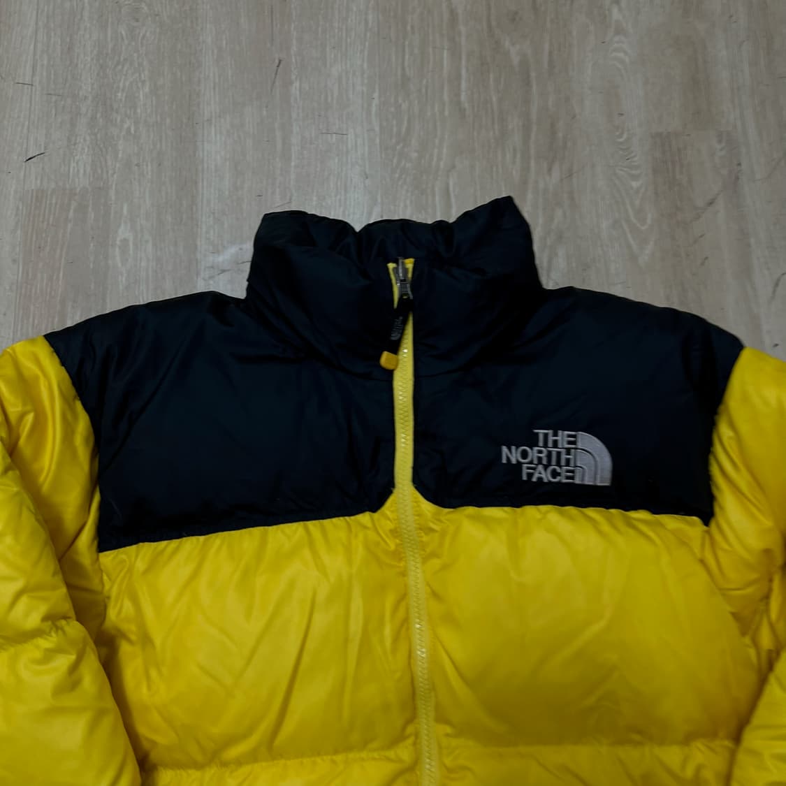 노스페이스 구스다운 옐로우 700 눕시 패딩 M/95  상품이미지2