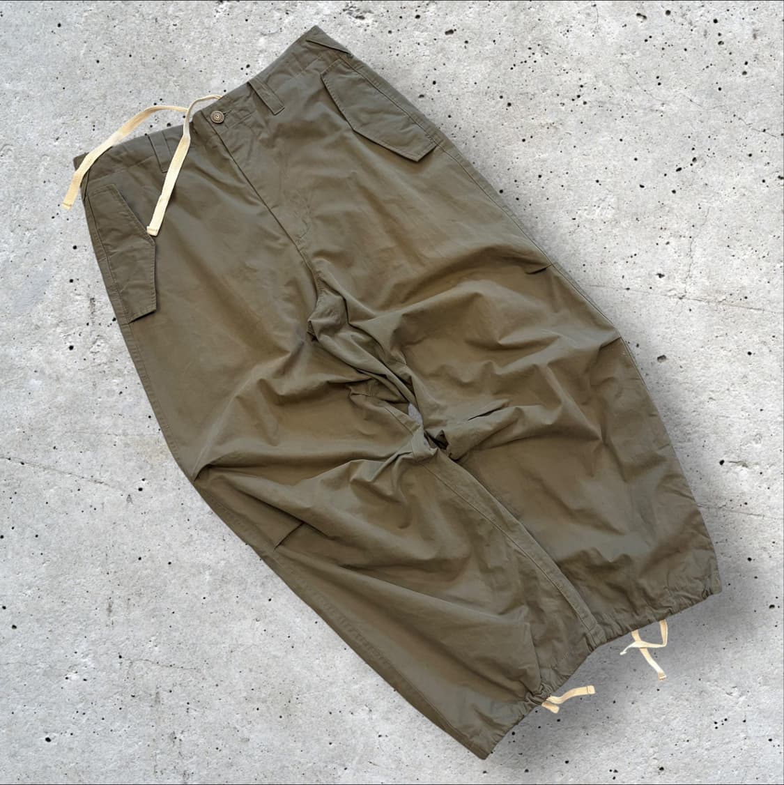 [L] 트루릴리젼 밀 그레네이드 와이드 팬츠 올리브 C581 상품이미지2