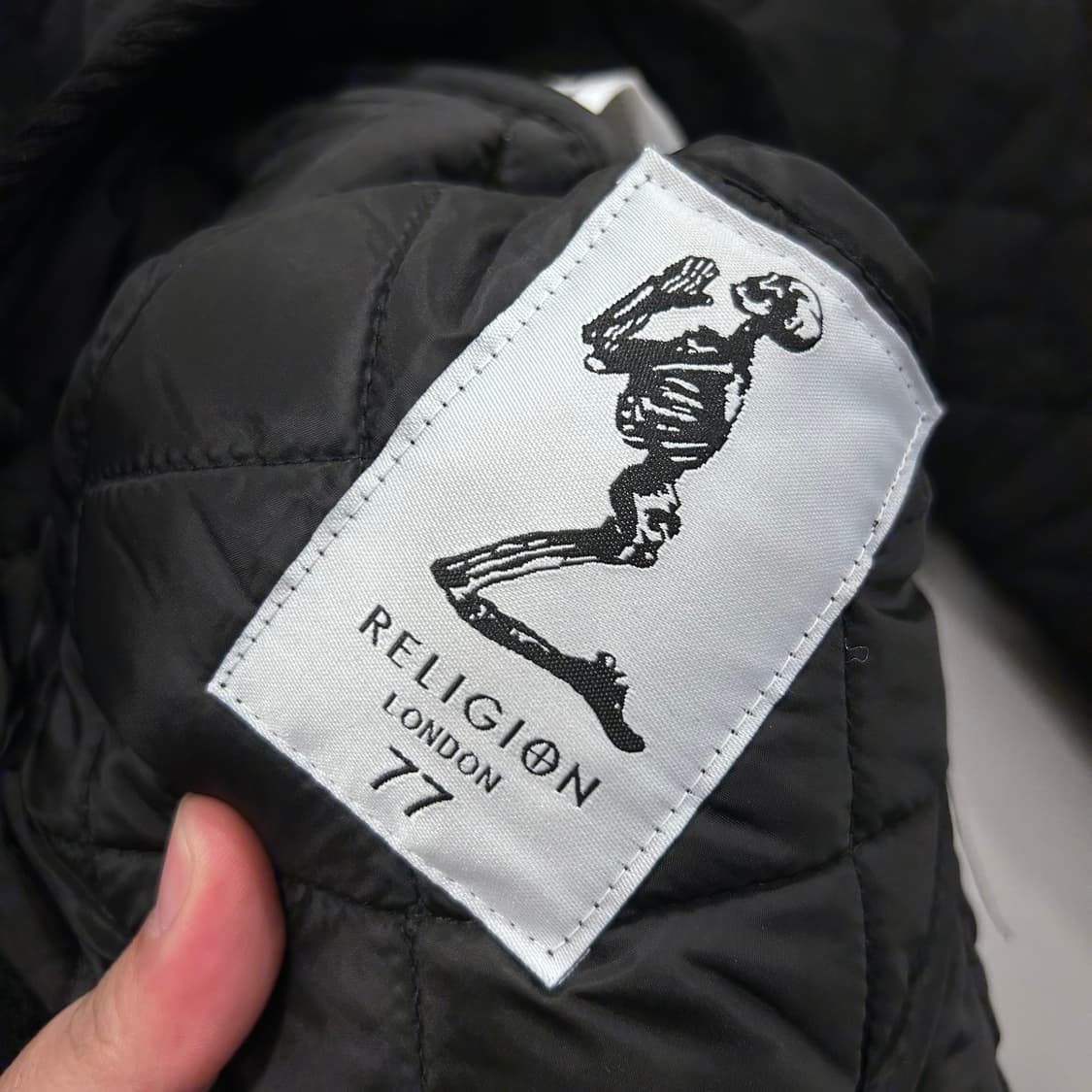 릴리전 런던 코듀로이 카라 버튼 퀼팅 자켓 상품이미지3