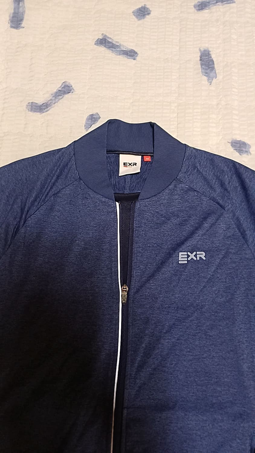 EXR 얇은기능성저지 100 가슴55 기장69 상품이미지2