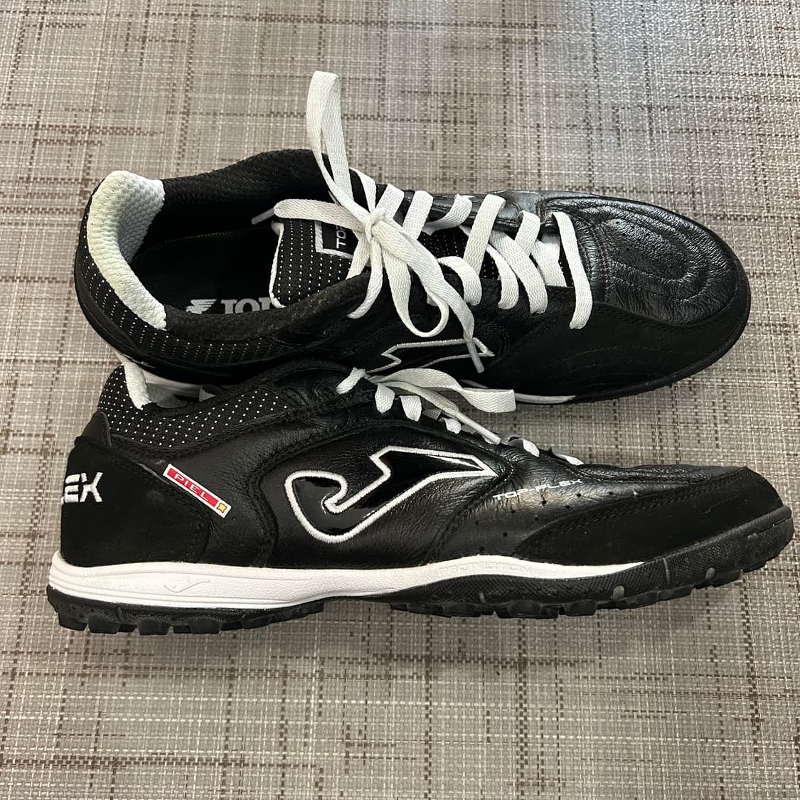 조마 탑플렉스 270 사이즈 판매(1회 착용) 상품이미지1