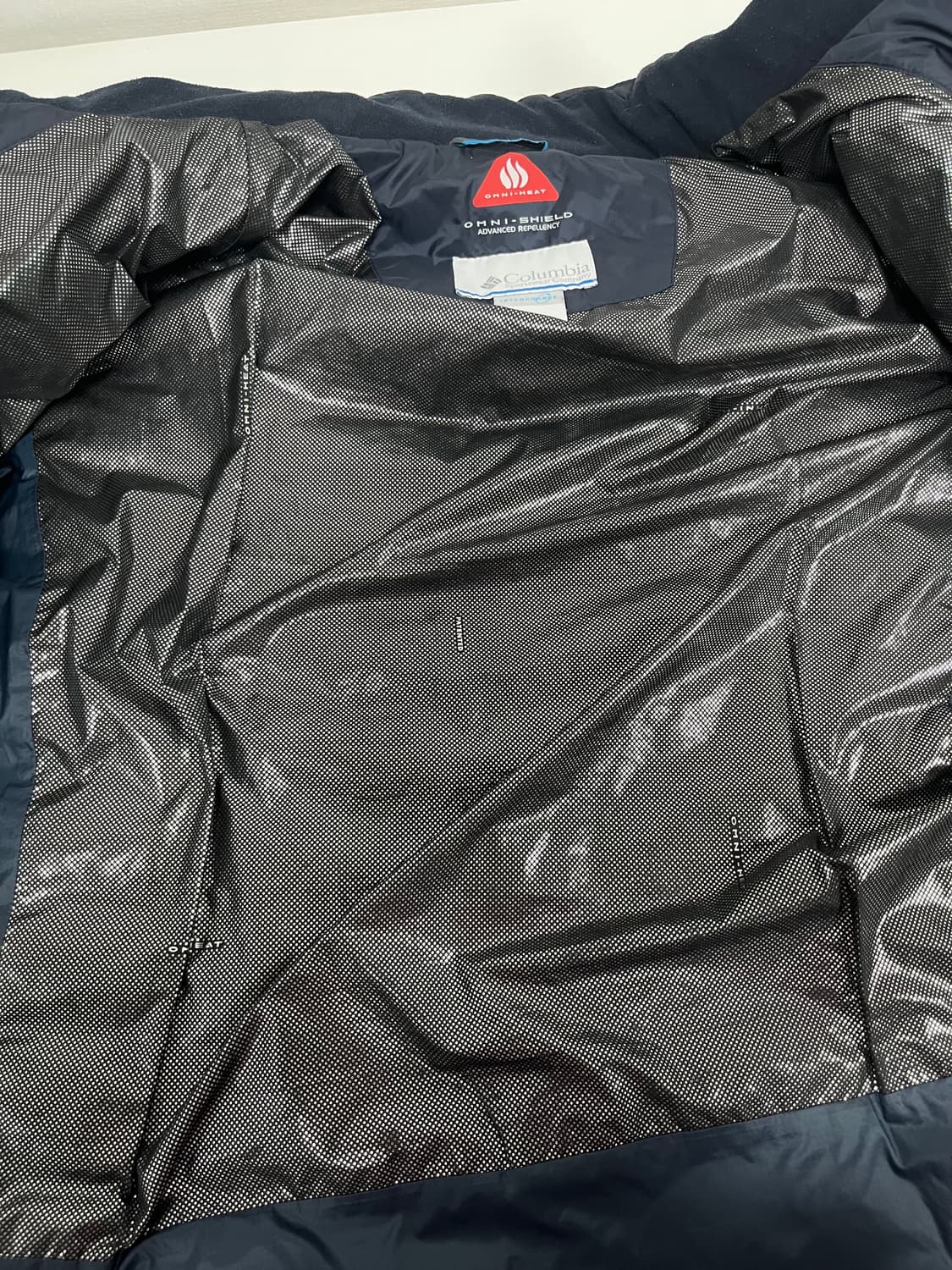 [XL] 콜롬비아 구스다운 경량패딩 상품이미지5