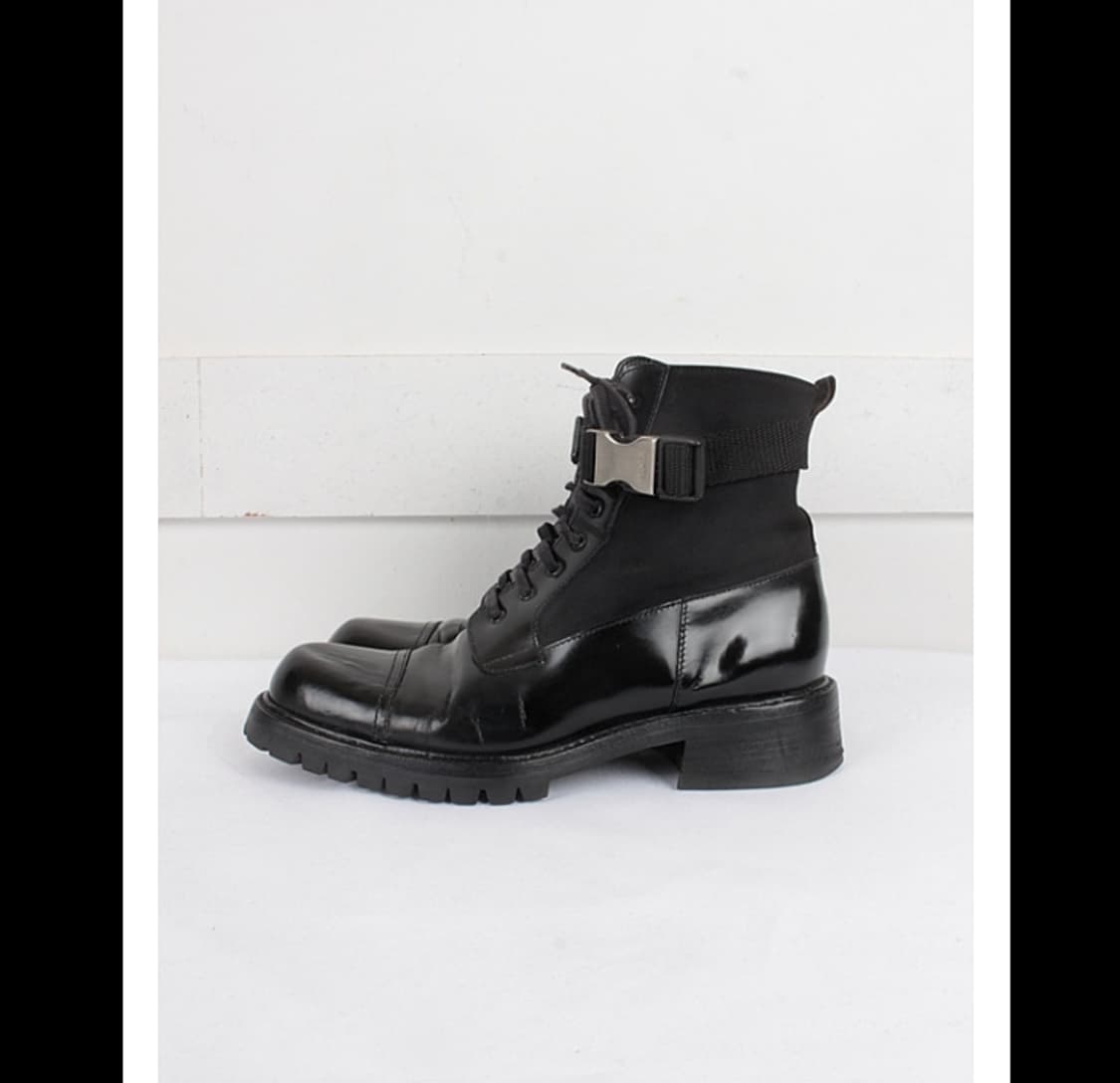 프라다 로고 버클 컴뱃 부츠 상품이미지1